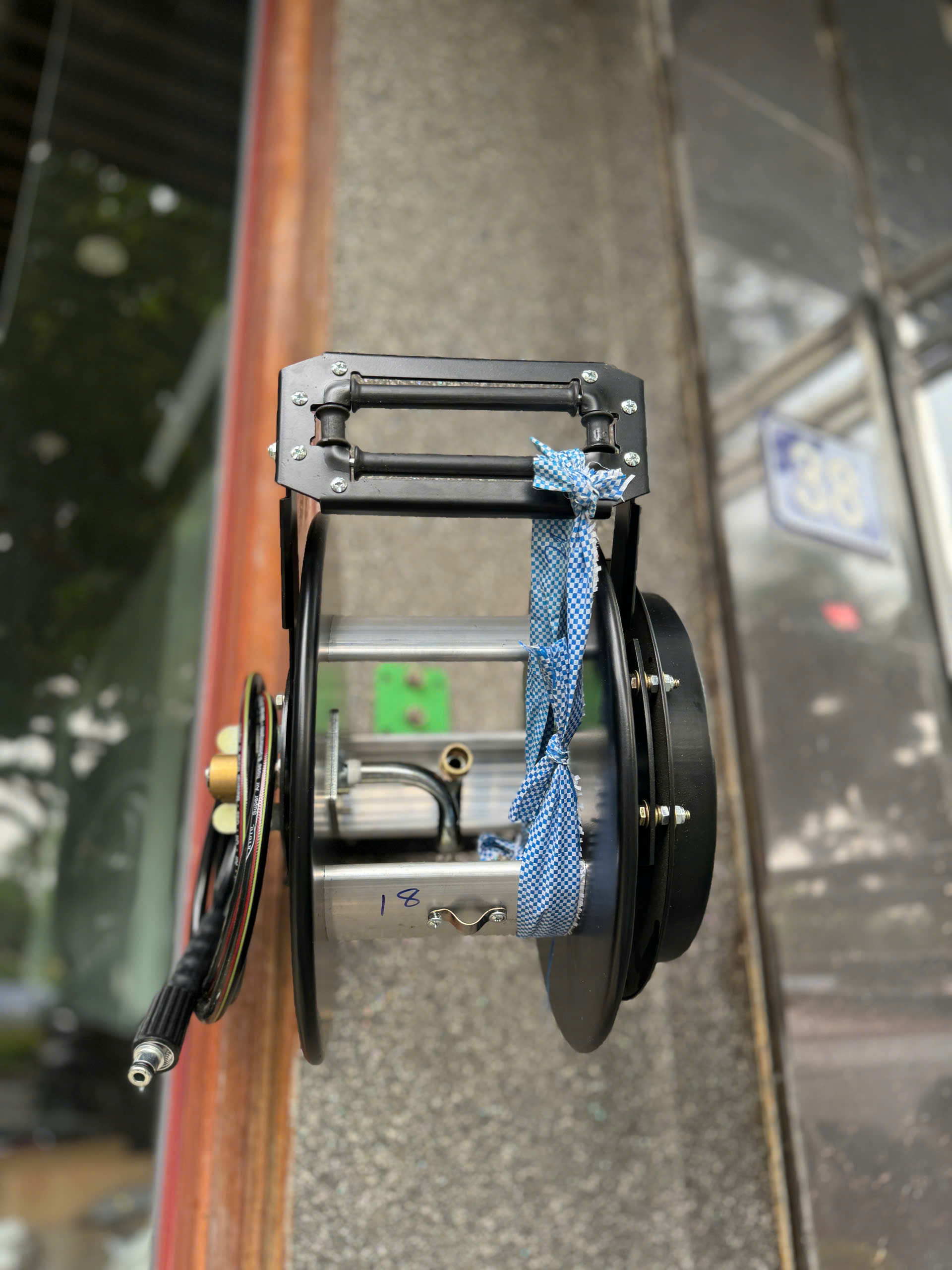 z7605631731499_78df1e4b15eb00a92aee1a5f9d66f3e9